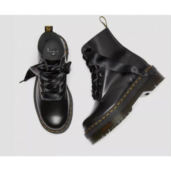 NIBMolly Women's Leather Platform Boots - Color: BLACK BUTTERO